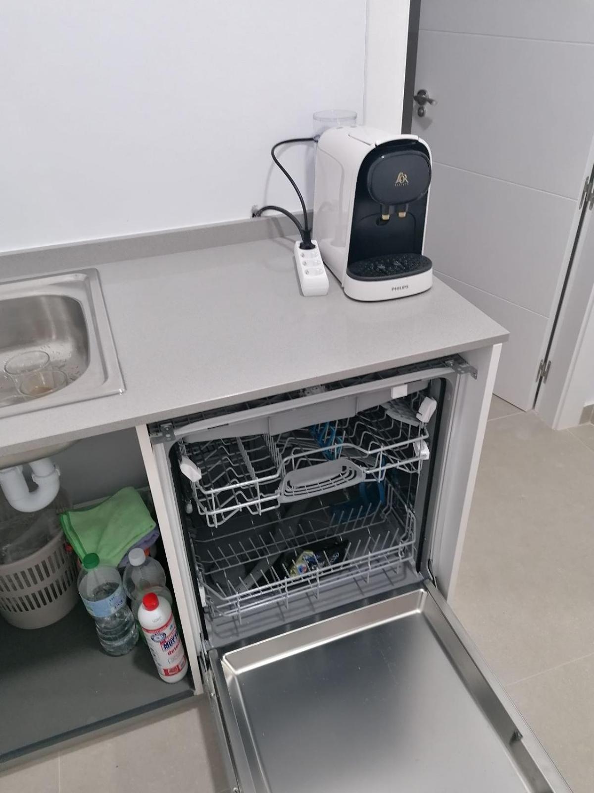 Center R3 Apartment